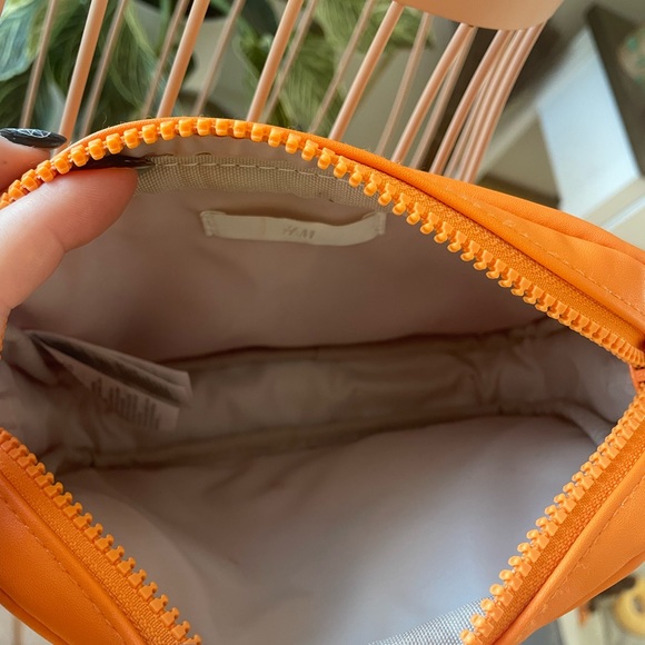 H&M orange adjustable bag - Picture 4 of 4